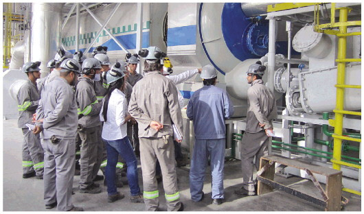 恒譽環(huán)保在巴西為廢輪胎熱解項目客戶開展培訓